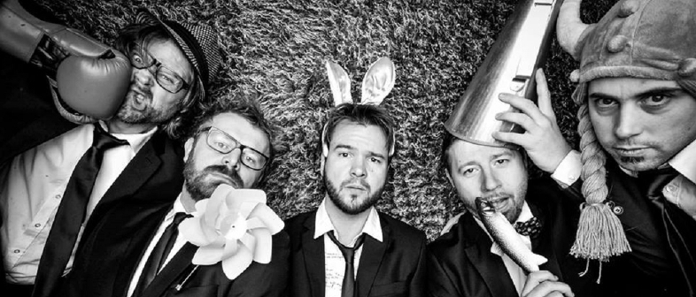 JOHN BETON & THE FIVE HOLEBLOCKS