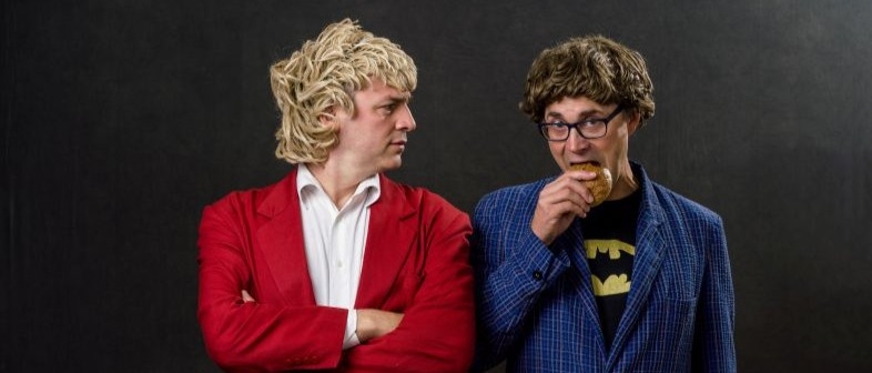 Z�RTLICHKEITEN MIT FREUNDEN